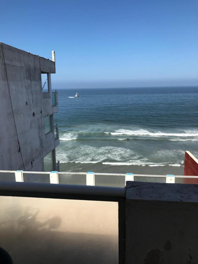 Ocean Front Apartment. San Antonio del Mar Ngoại thất bức ảnh